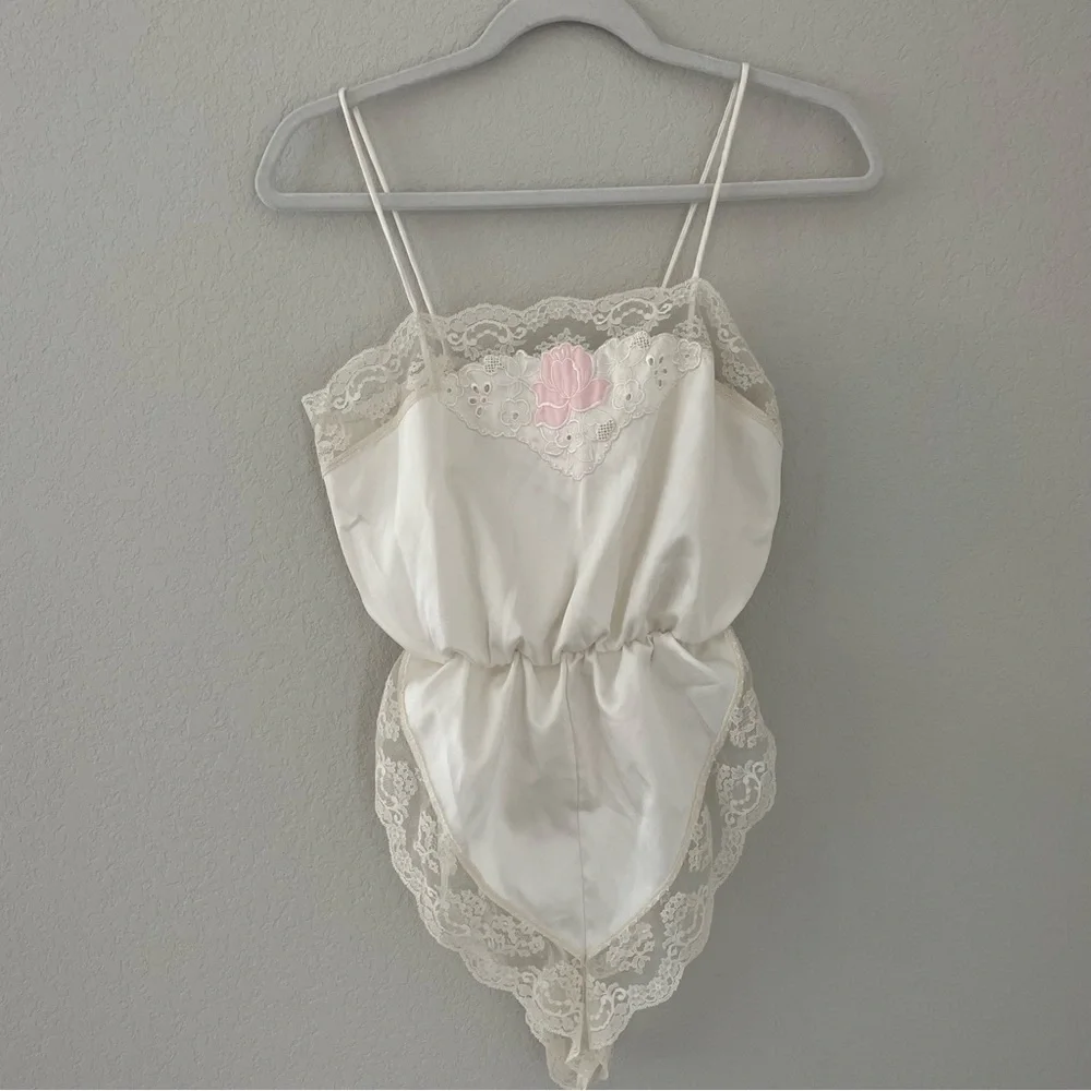 Vintage Gilead Satin Lace Romper Nightie Small Made in USA - Picture 2 of 8